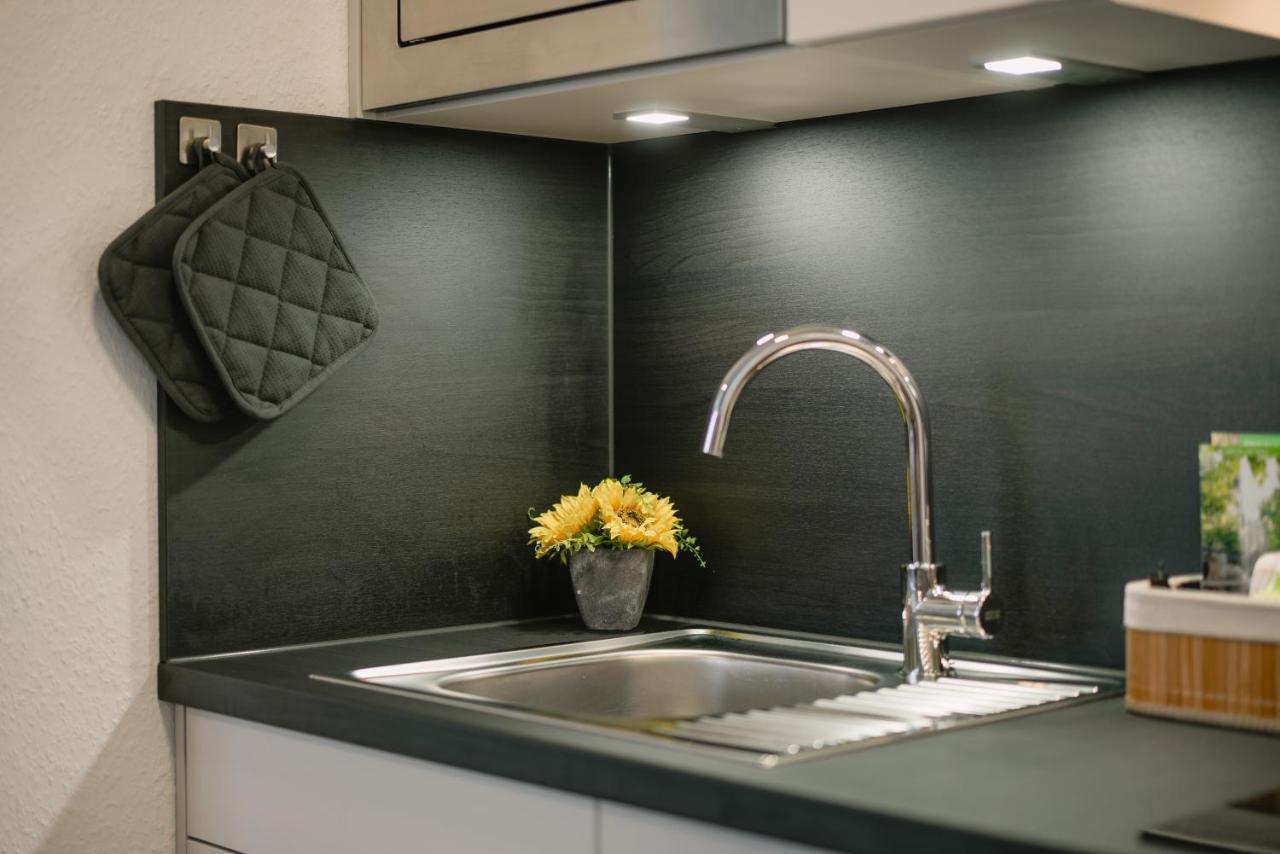 Modernes 2-Zimmer Themen-Apartment Im Zentrum Bayreuth Ngoại thất bức ảnh